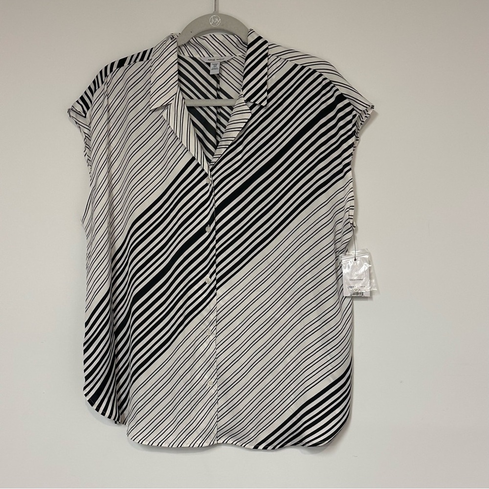Nine West Black and White Diagonal Striped Sleeveless Workwear Blouse Plus 0XL - Picture 2 of 7